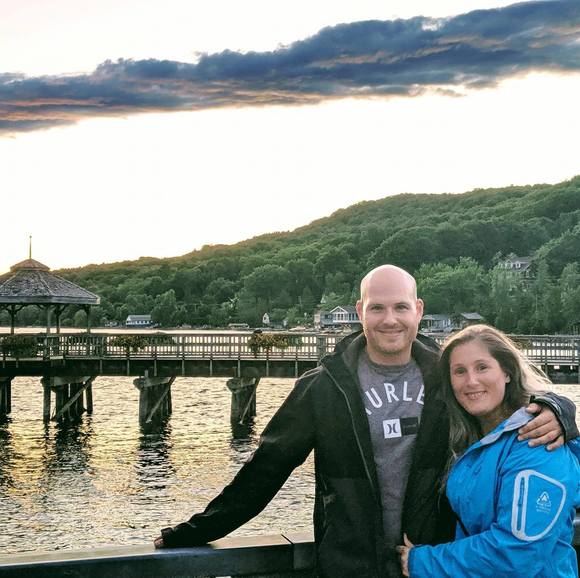 Meet your Posher, Dominique - Picture 1 of 1